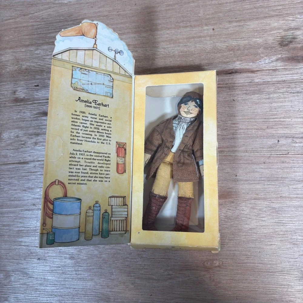 Vintage 1979 Hallmark Amelia Earhart Collectible Doll Famous Americans Series I